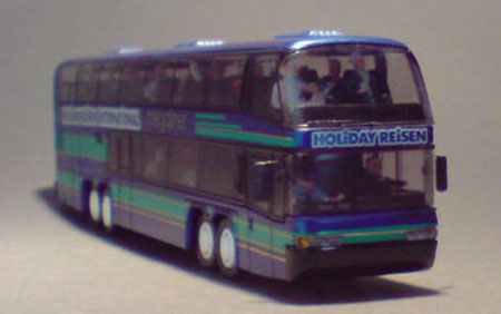 Neoplan-Megaliner_01-01