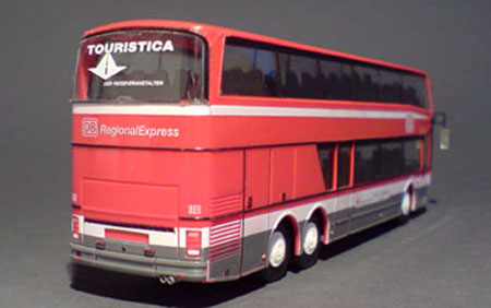 Setra-228-DT_02-03
