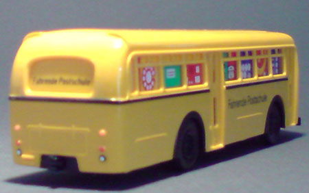 Büssing-650T_Postschule_01-03