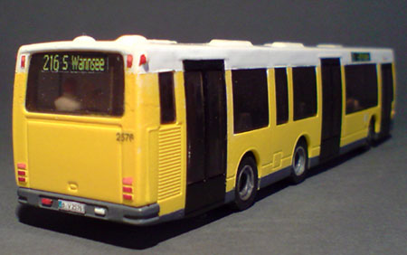 Den-Oudsten-B90_BVG-2576_03-03