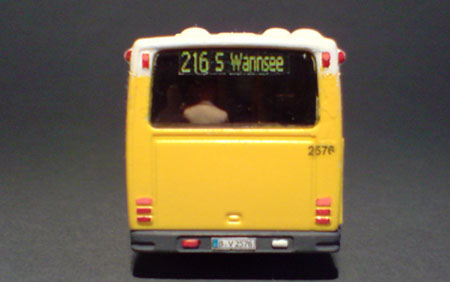 Den-Oudsten-B90_BVG-2576_03-04