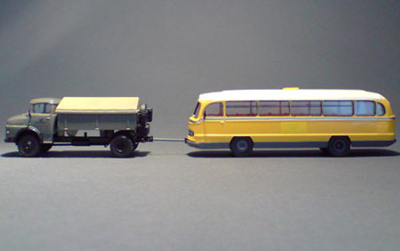 Mercedes-Benz-L322-zieht-L321H_Post_01-06