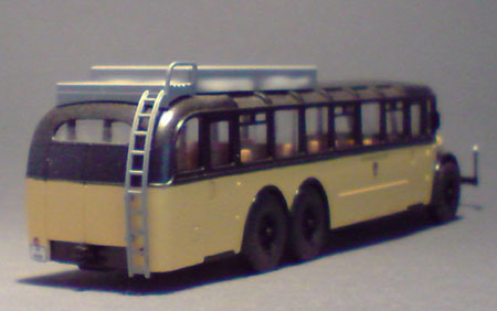 Mercedes-Benz-O10000_Österreichische-Post_01-03