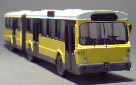 Mercedes-Benz-O305G_BVG-2678_02-01