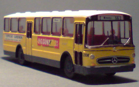 Mercedes-Benz-O317K_BVG-2006_Deutsche-Post_01-01