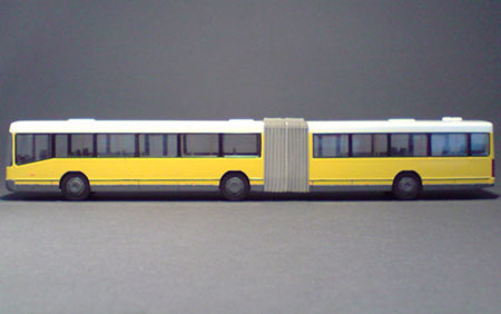 Mercedes-Benz-O345G_BVG-4011_01-06