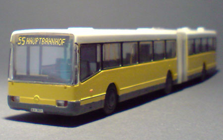 Mercedes-Benz-O345G_BVG-4011_01-07
