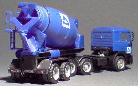 MAN-F90-Betonmischer-Sattelzug_Hochtief_01-02