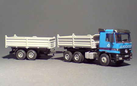Mercedes-Benz-Actros-Kipper-Tandem_Hochtief_01-01