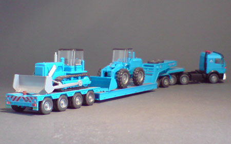 Mercedes-Benz-SK-Tiefladesattelzug_01-02