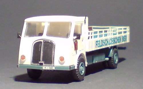 Saurer_Feldschloesschen-Bier_01-04