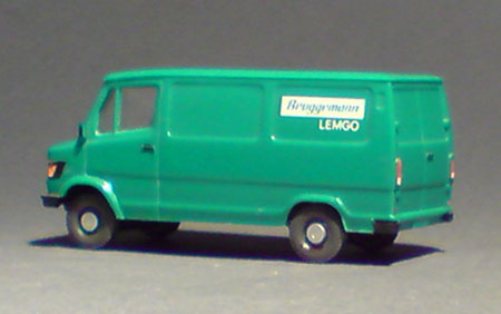 Mercedes-Benz-207D_Lemgo_01-03