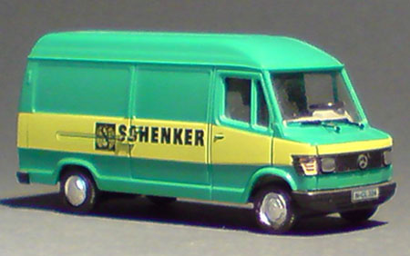 Mercedes-Benz-207D_Schenker_02-01