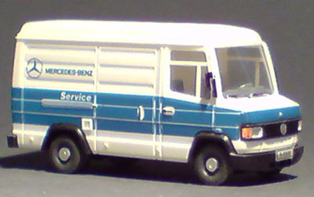Mercedes-Benz-Vario_Mercedes_01-01