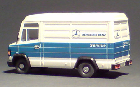 Mercedes-Benz-Vario_Mercedes_01-03