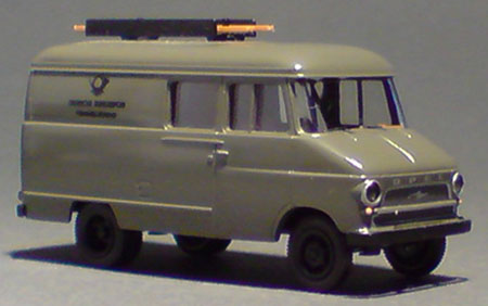 Opel-Blitz_Fernmeldedienst_01-01