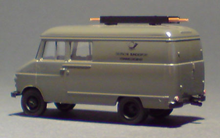Opel-Blitz_Fernmeldedienst_01-03