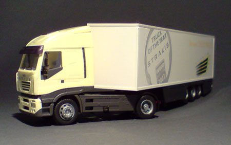 Iveco-Stralis_Stralis_02-04