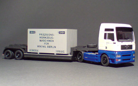 MAN-TGA-XXL_Wiking_01-01