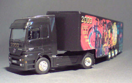 Mercedes-Benz-Actros_Millennium_01-04