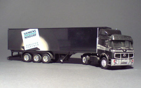 Mercedes-Benz-SK_Siemens_01-01