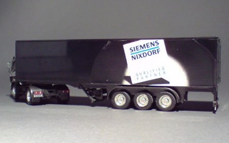 Mercedes-Benz-SK_Siemens_01-03