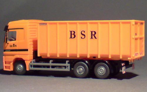 Mercedes-Benz-Actros-Abrollcontainer_BSR_01-03