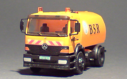 Mercedes-Benz-Atego-Kehrfahrzeug_BSR_01-04