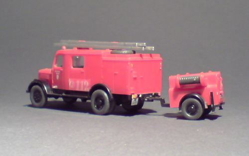 Opel-Blitz_Feuerwehr_01-03