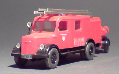 Opel-Blitz_Feuerwehr_01-04