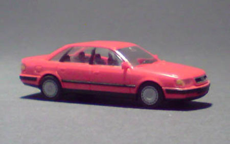 Audi-100_01-01