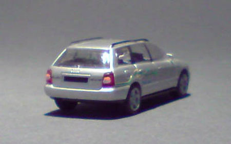 Audi-A4-Avant_01-02
