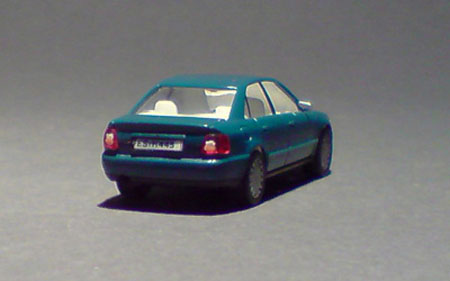Audi-A4_01-02