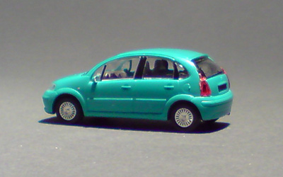 Citröen-C3_02-03