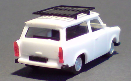 Trabant-601-Universal_02-02