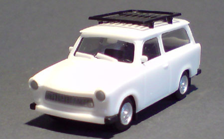 Trabant-601-Universal_02-04