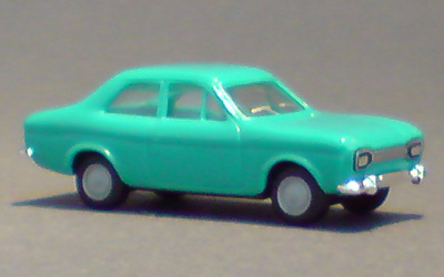 Ford-Escort_01-01