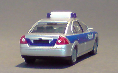 Ford-Mondeo_02-02