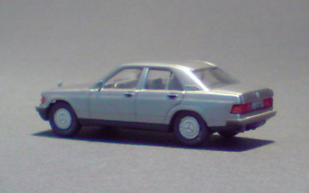 Mercedes-Benz-190D_01-03