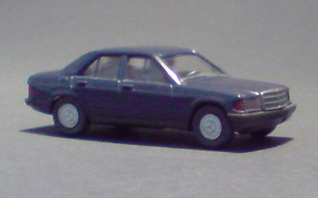 Mercedes-Benz-190E_01-01
