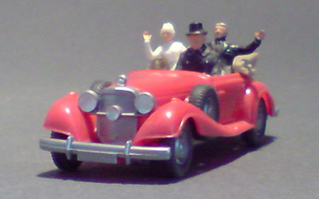 Mercedes-Benz-540K-Cabrio_01-04