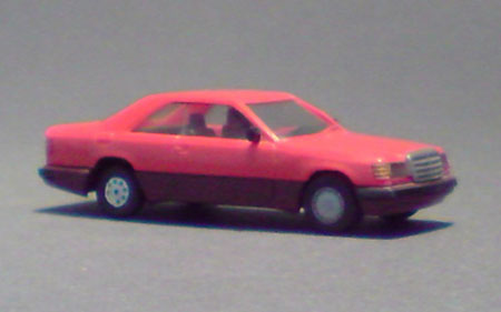 Mercedes-Benz-E-Coupe_01-01