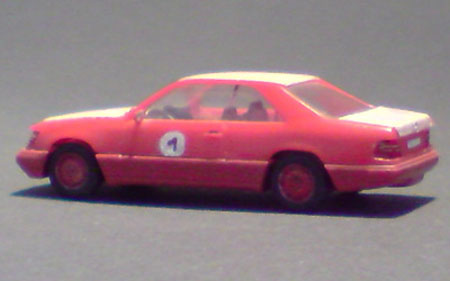 Mercedes-Benz-E-Coupe_02-03