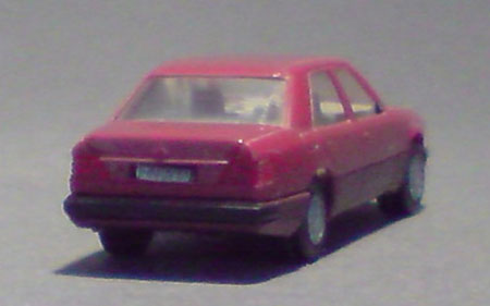 Mercedes-Benz-E-Klasse_01-02