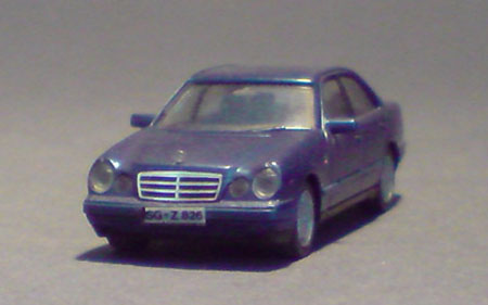 Mercedes-Benz-E-Klasse_02-04