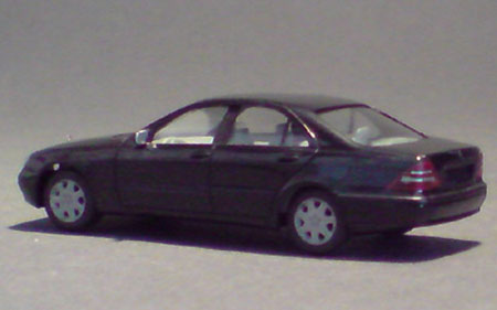 Mercedes-Benz-S-Klasse_01-03