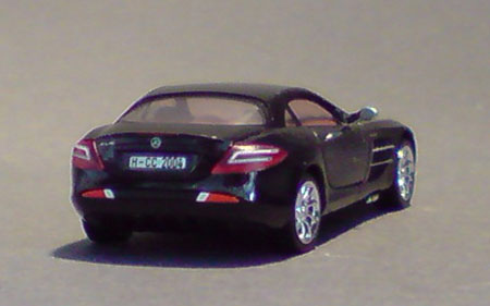 Mercedes-Benz-SLR_01-02