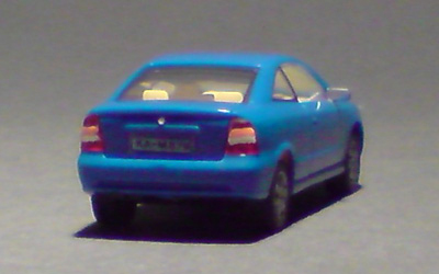 Opel-Astra_01-02
