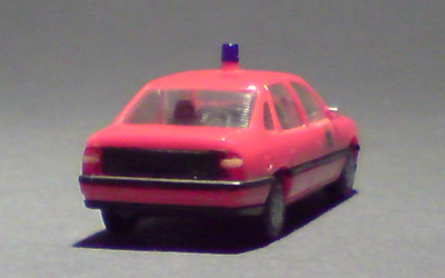 Opel-Vectra_01-02