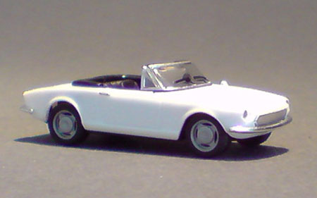 Fiat-124-Spider_01-01